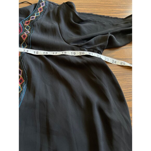 Sami & Jo black embroidered front long open sleeved dress size 2X - Picture 8 of 11